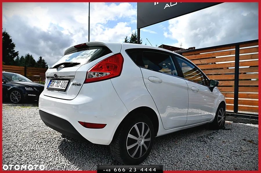 Ford Fiesta 1.4 Titanium - 12