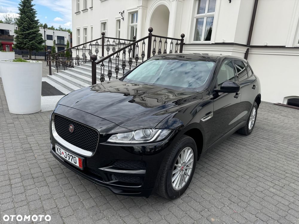 Jaguar F-Pace 20d AWD R-Sport - 17