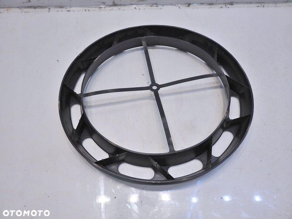 PODSTAWA KOŁA ZAPASOWEGO OPEL ASTRA III H KOMBI - 3