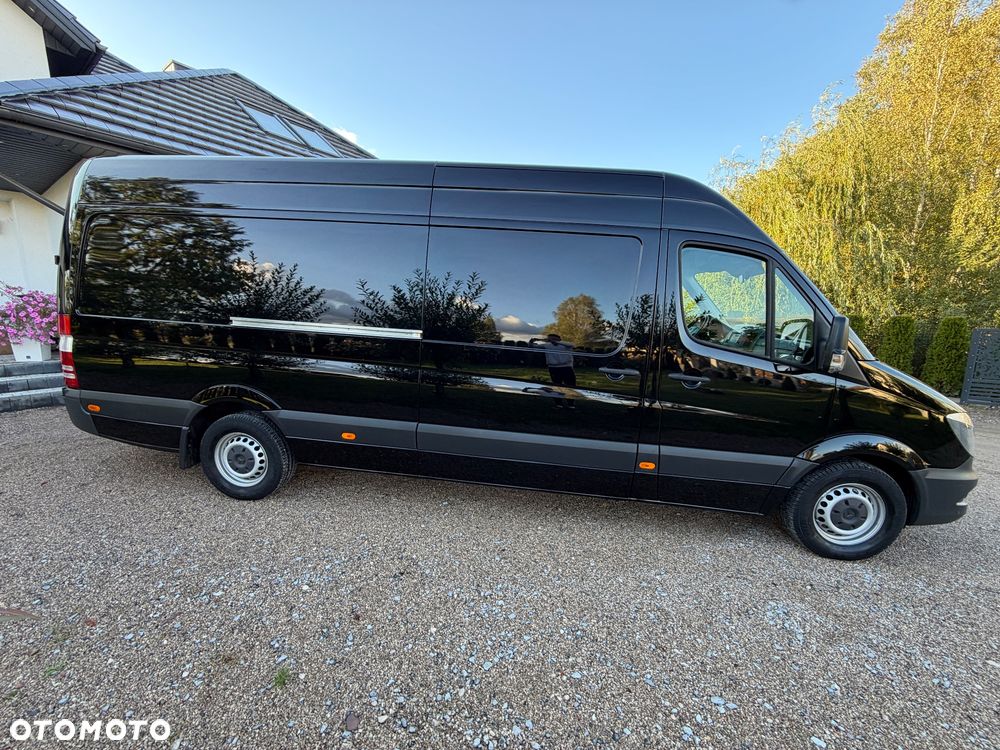 Mercedes-Benz Sprinter - 19