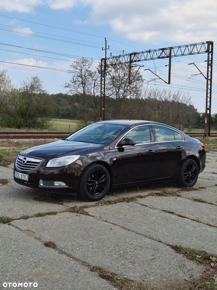 Opel Insignia 1.8 - 6