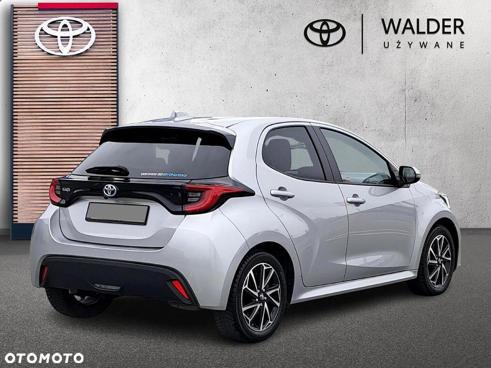 Toyota Yaris - 6