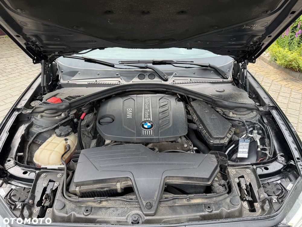 BMW Seria 1 120d xDrive Sport Line - 32