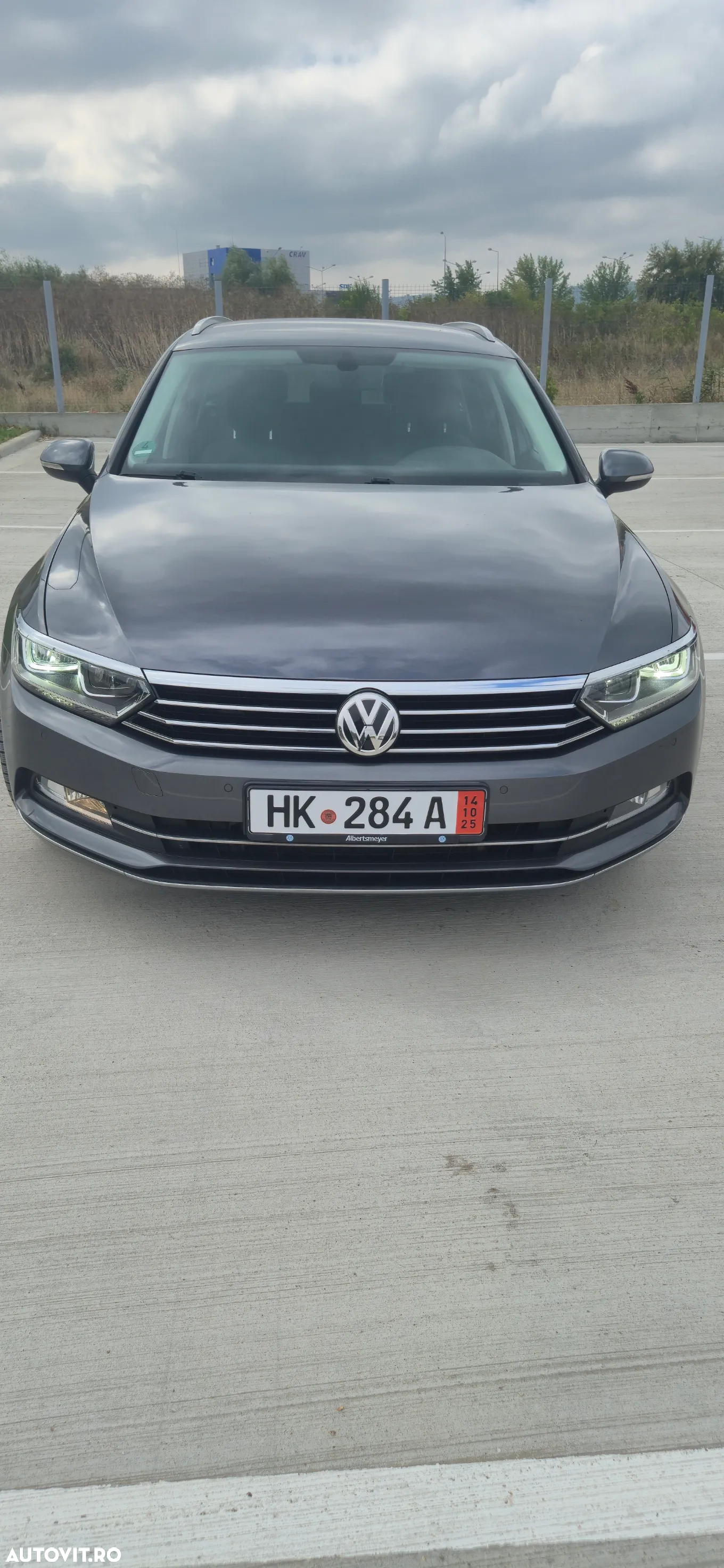 Volkswagen Passat Variant 2.0 TDI DSG Comfortline - 4