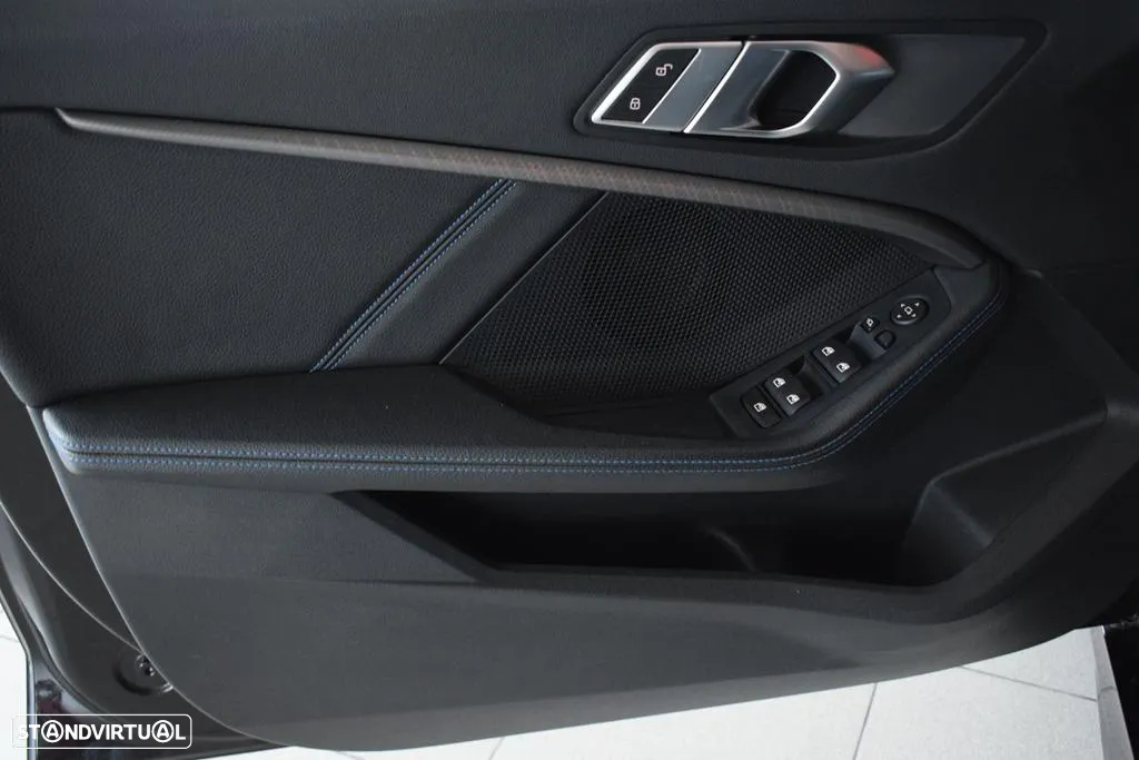 BMW 116 d Pack M Auto - 14