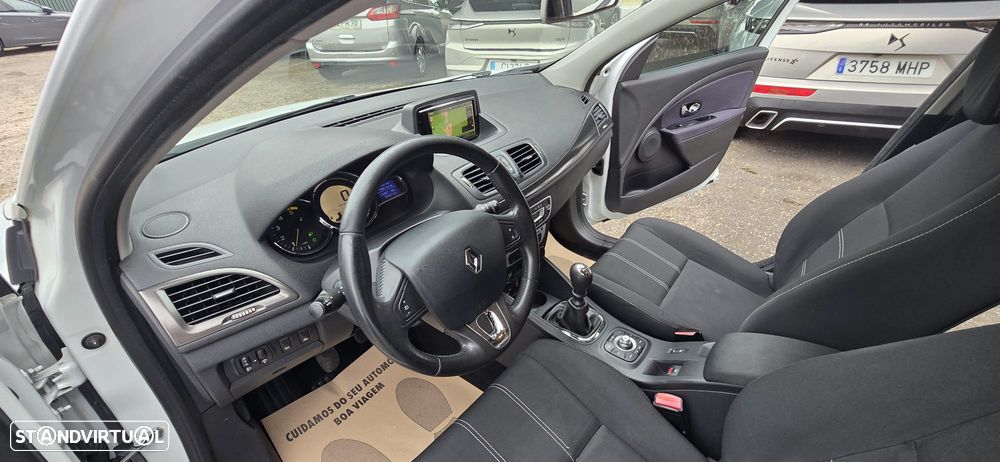 Renault Mégane Sport Tourer 1.5 dCi Dynamique S SS - 7