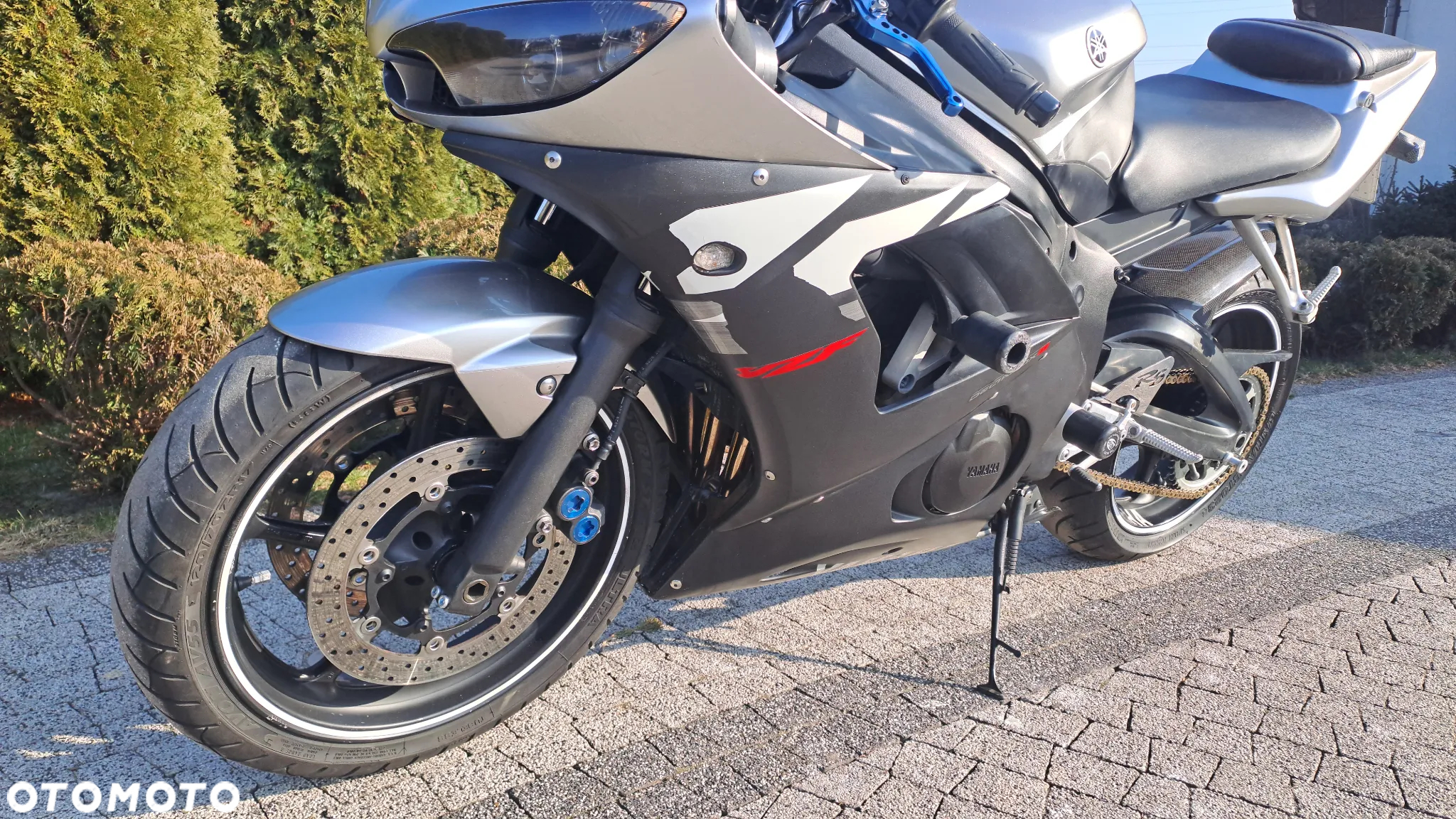 Yamaha R6 - 25