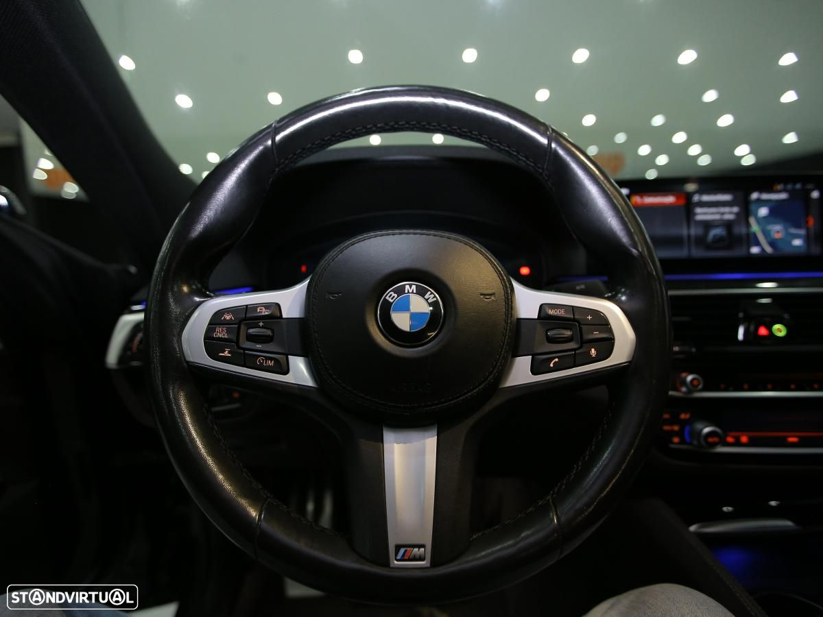 BMW 620 Gran Turismo d Pack M - 24