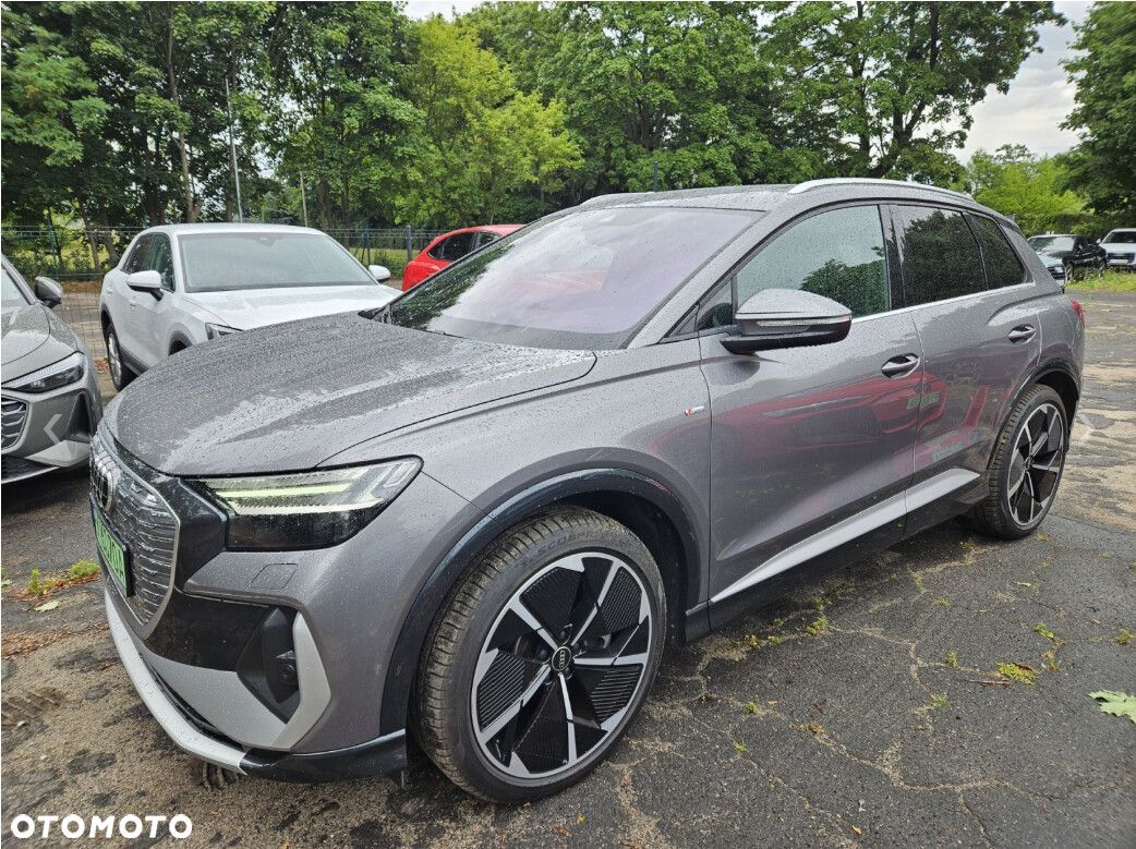 Audi Q4 e-tron - 1