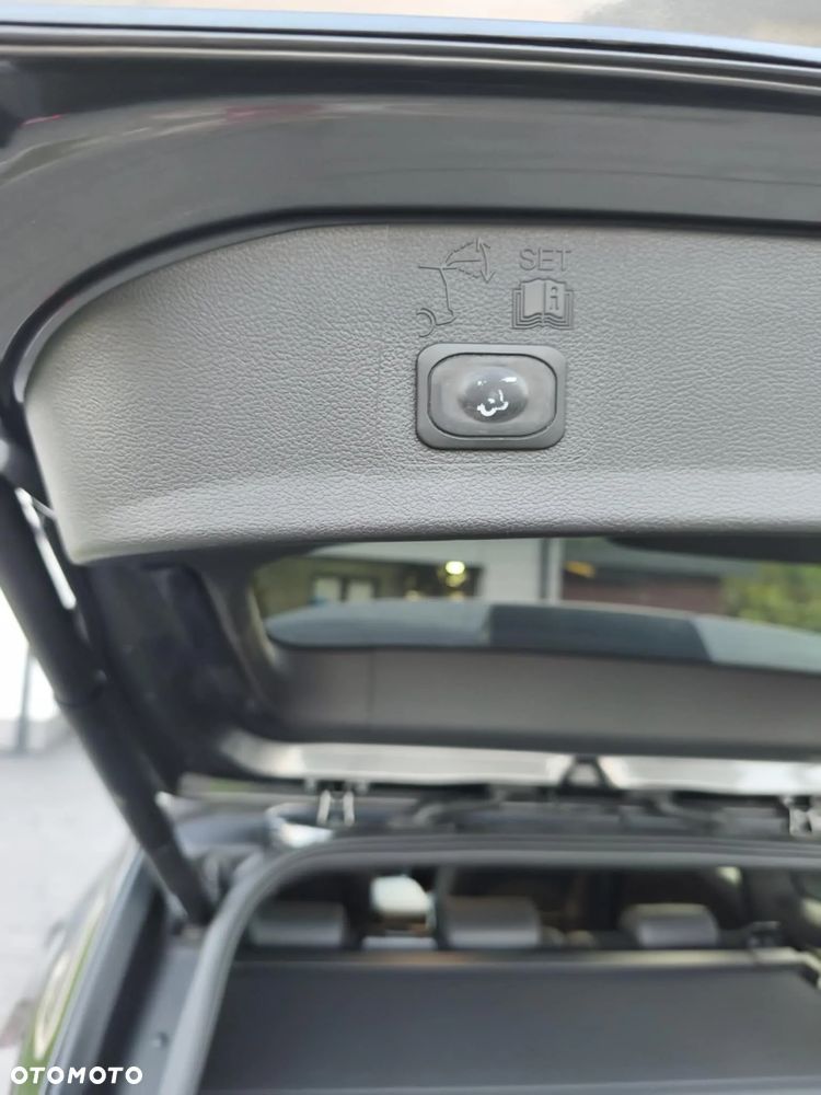 Ford Kuga - 29