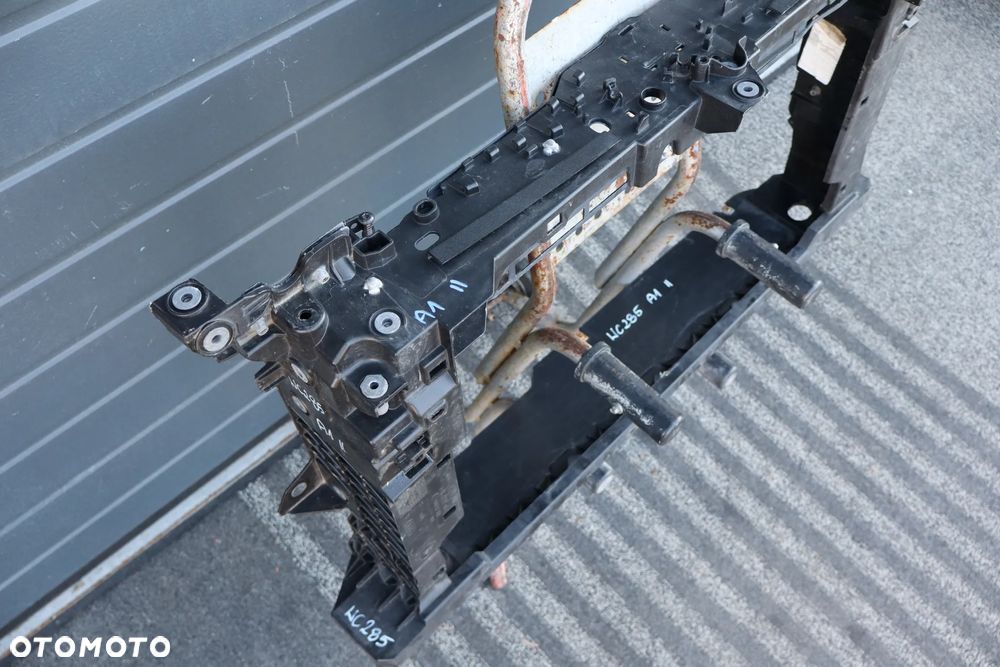 PAS PRZEDNI PRZÓD WZMOCNIENIE CZOŁOWE AUDI A1 II 82A 82A805588 2018 - 10