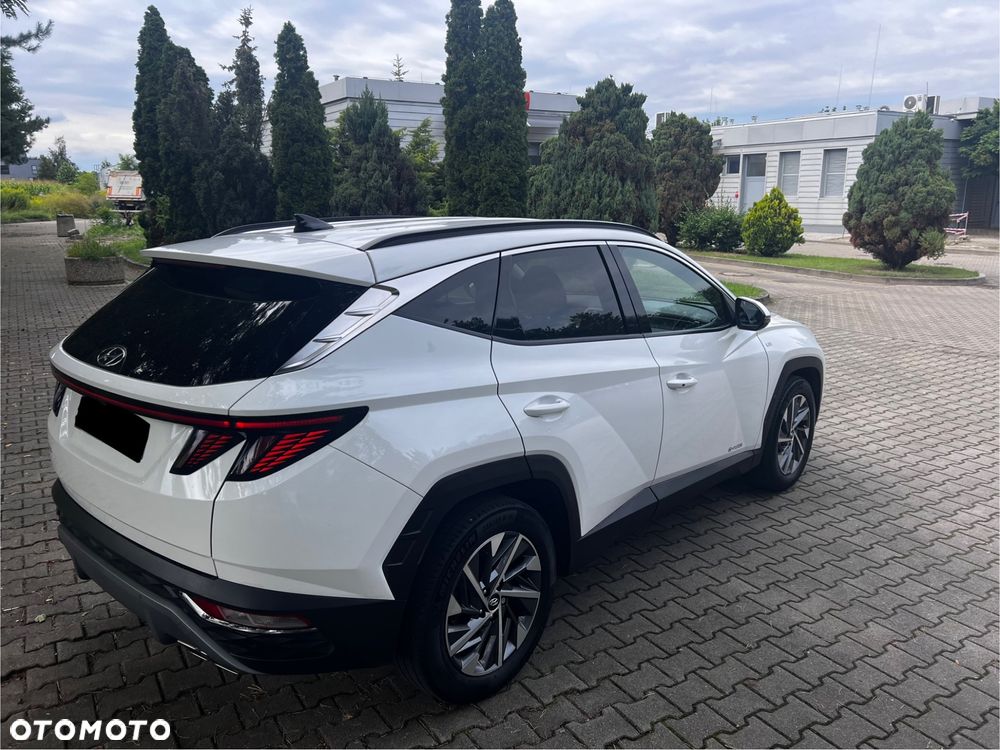 Hyundai Tucson 1.6 CRDi 48V-Hybrid 2WD DCT Select - 16