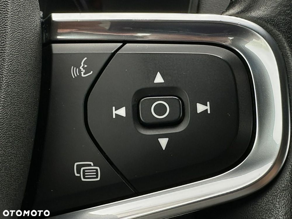 Volvo XC 40 T4 Recharge DKG Inscription Expression - 21