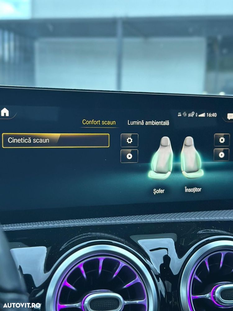 Mercedes-Benz CLA 220 4MATIC 7G-DCT AMG Line - 19