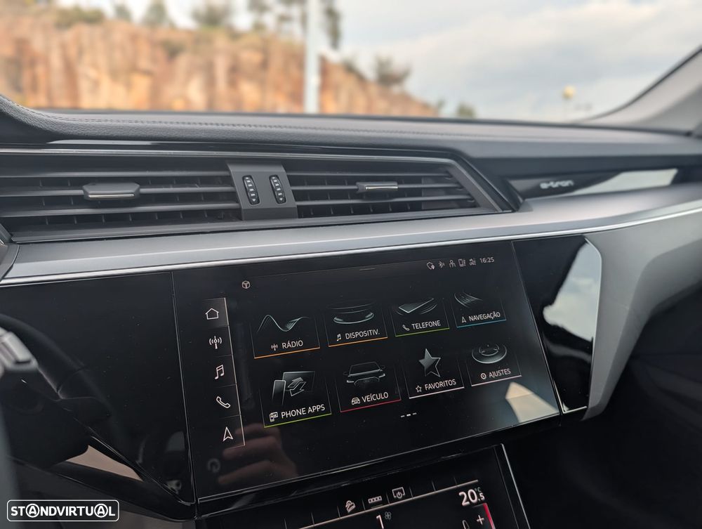 Audi e-tron 55 quattro - 19