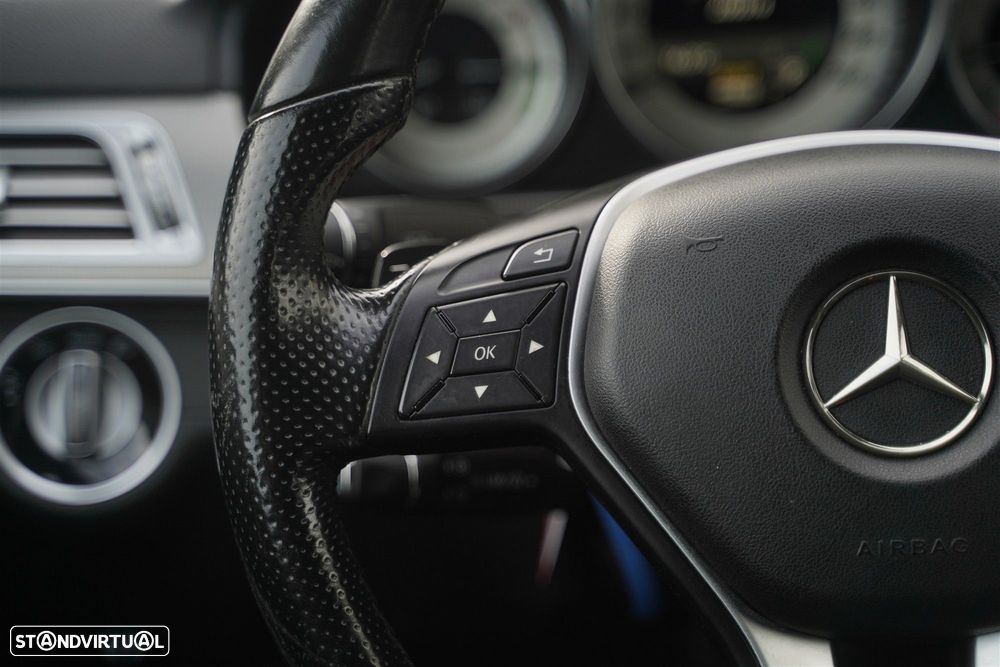 Mercedes-Benz E 300 Bluetec Hybrid Avantgarde - 18