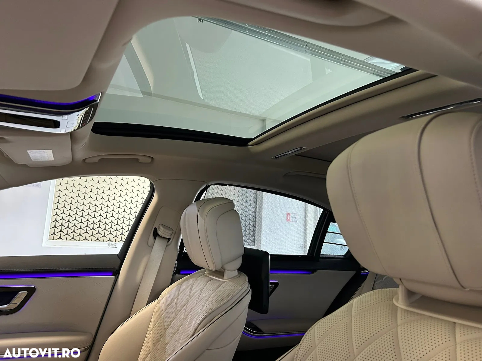 Mercedes-Benz S 350 d 4Matic L 9G-TRONIC - 11