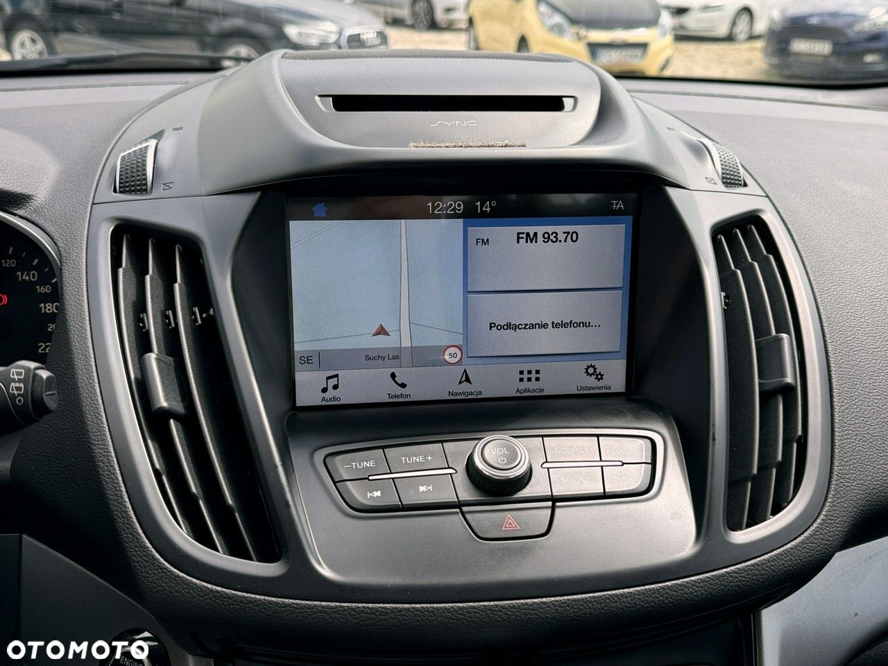 Ford Kuga - 32