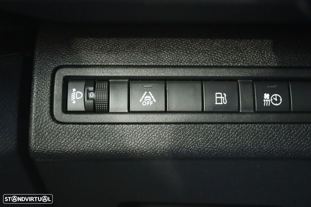 Peugeot 3008 1.6 Hybrid Allure Pack e-EAT8 - 17