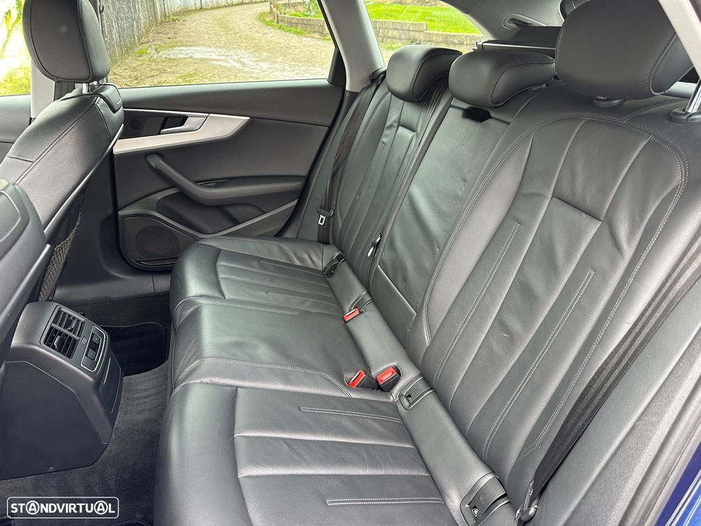 Audi A4 Avant 2.0 TDI ultra design - 11