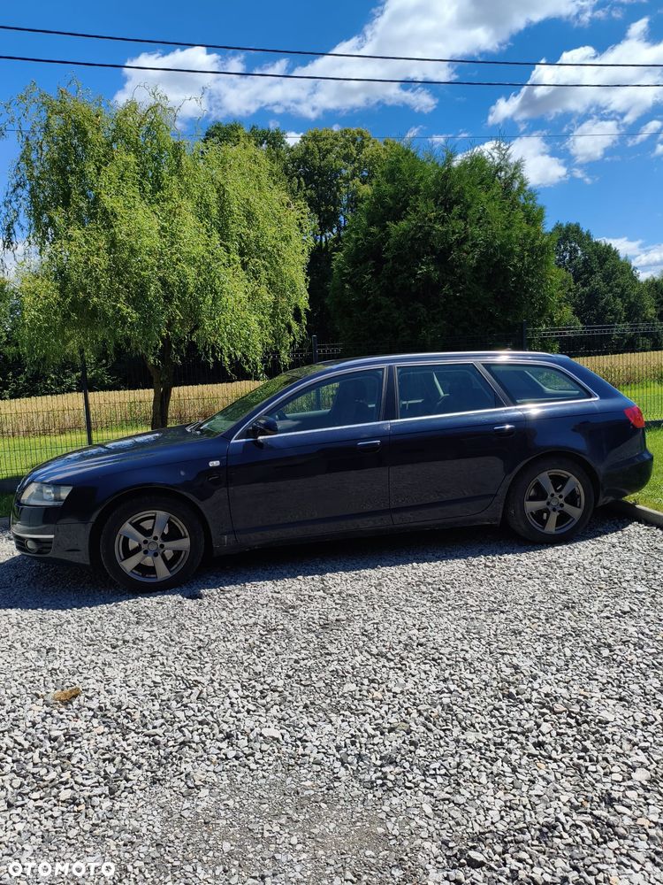 Audi A6 Avant 2.4 - 3