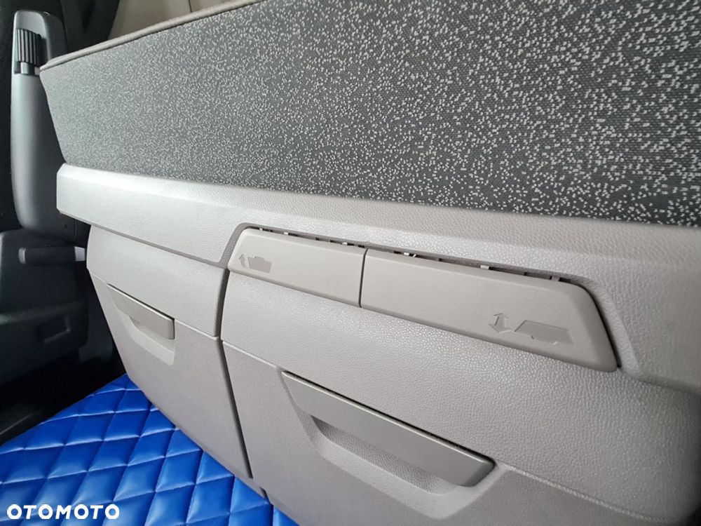 Scania Scania V8 po kontrakcie serwisowym - 20