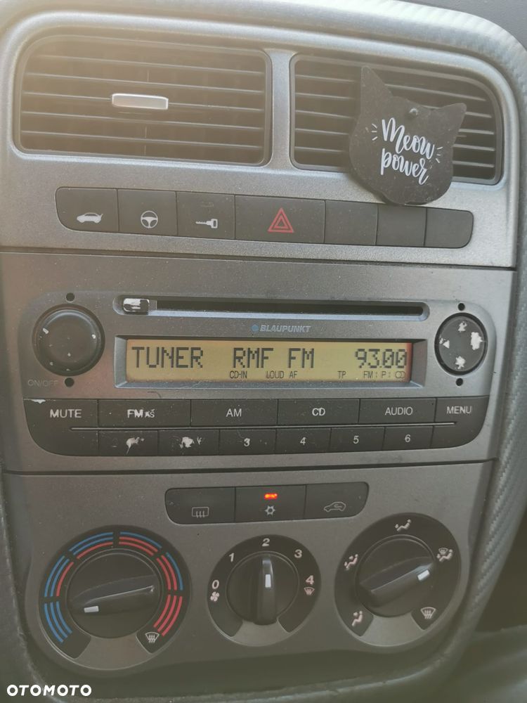 Fiat Punto 1.3 Multijet - 15