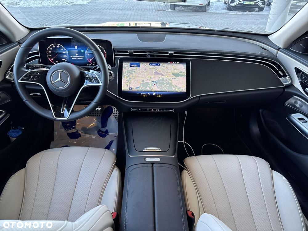 Mercedes-Benz Klasa E - 18