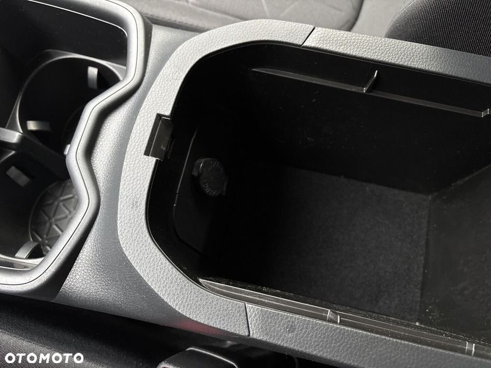 Toyota RAV4 2.5 Hybrid Active 4x2 - 37