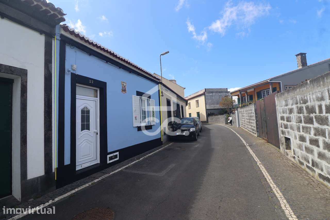 Moradia com 2 Quartos - Matriz - Ribeira Grande - Grande imagem: 2/15