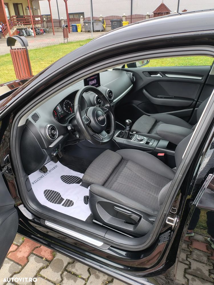 Audi A3 Sportback 1.6 TDI - 10