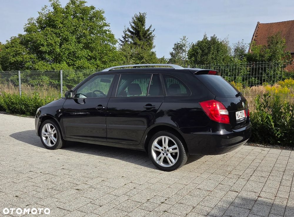 Skoda Fabia 1.6 16V STYLE Edition - 3