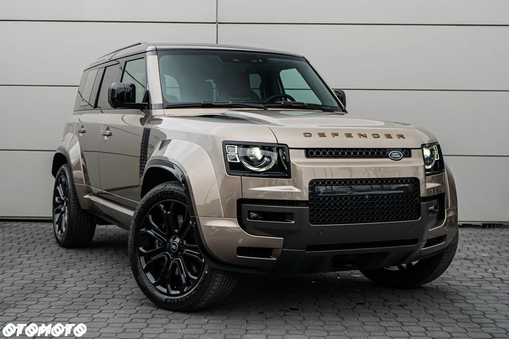 Land Rover Defender 110 P635 OCTA - 1