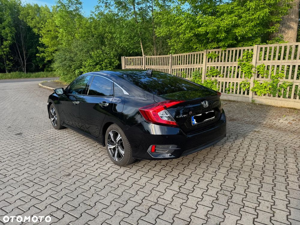 Honda Civic 1.5 T Executive - 7