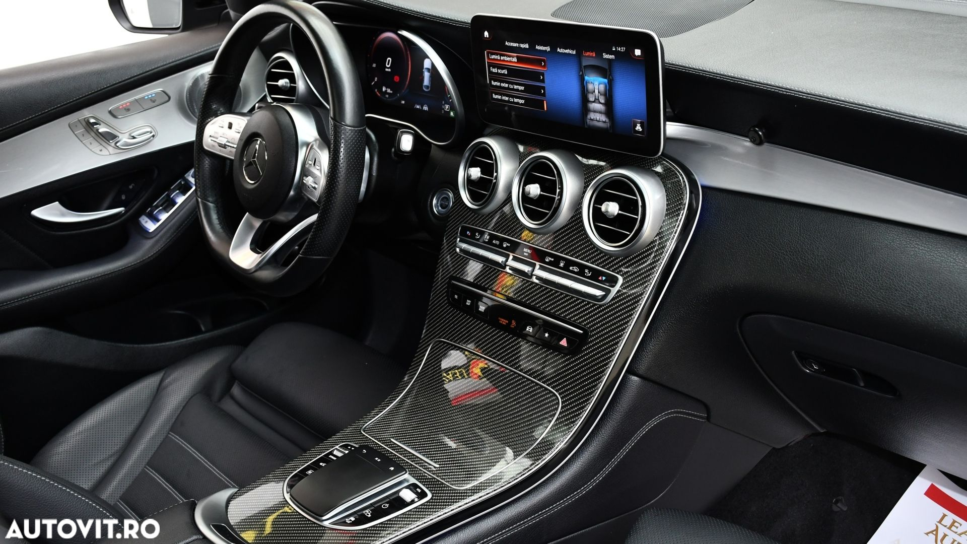 Mercedes-Benz GLC Coupe 300 e 4Matic 9G-TRONIC AMG Line - 9