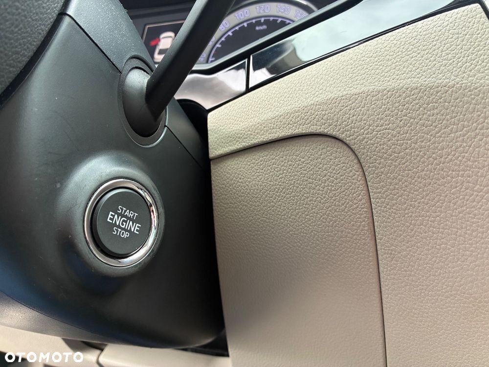 Skoda Superb 1.8 TSI L&K DSG - 26