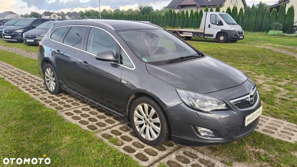 Opel Astra 1.4 Turbo Cosmo - 3