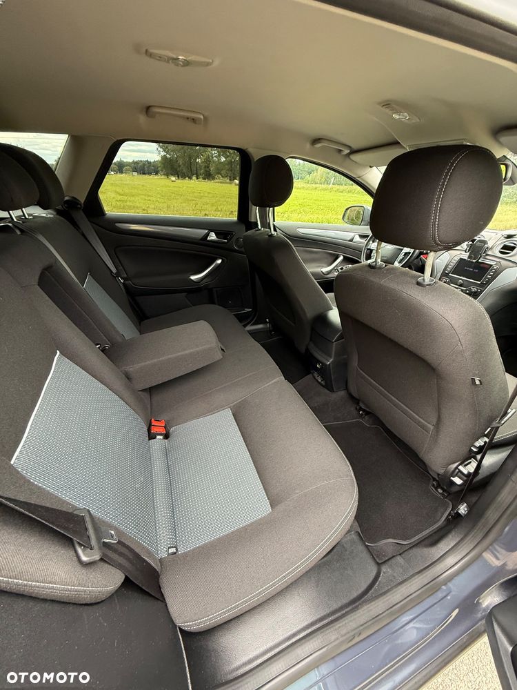 Ford Mondeo 1.6 TDCi Ghia - 15