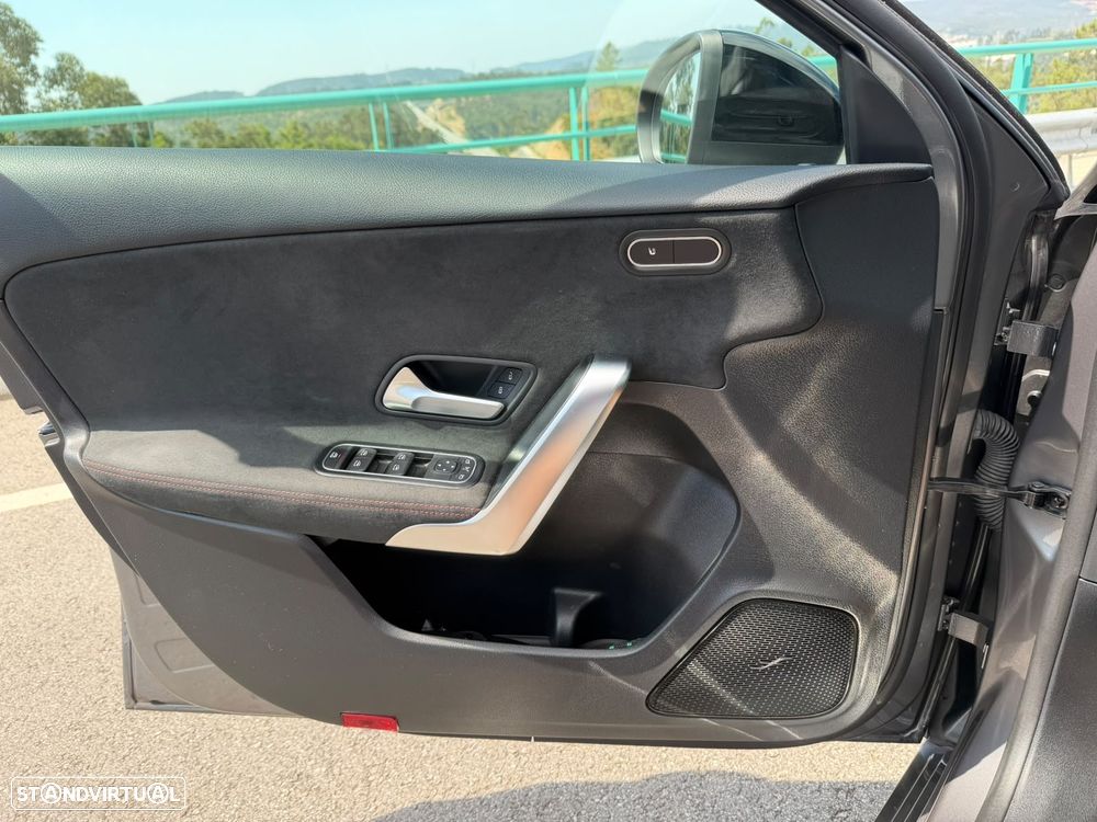 Mercedes-Benz A 200 - 13