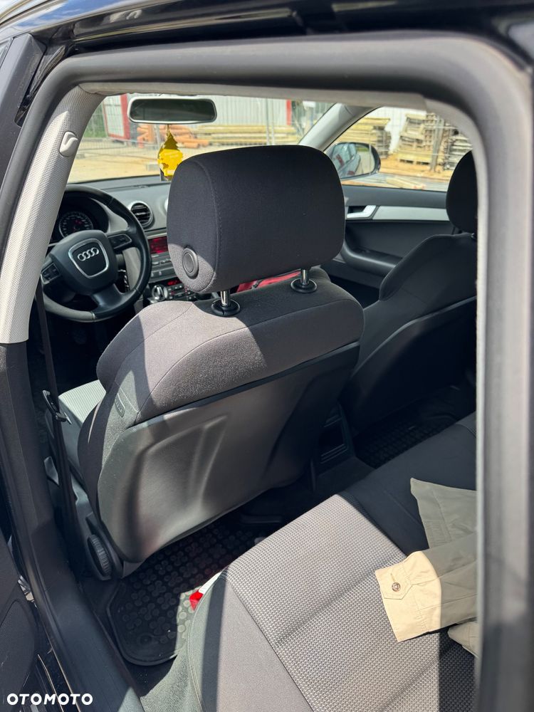 Audi A3 Sportback 1.4 TFSI S line Sportpaket - 9