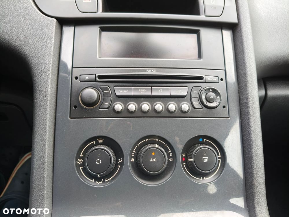 Peugeot 5008 1.6 BlueHDi Allure - 15
