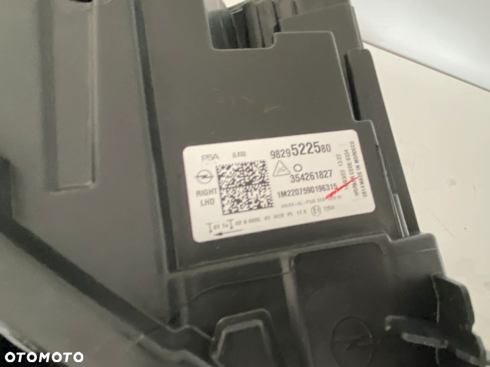 Reflektor Lampa prawa LED Opel Corsa F NOWY MODEL - 3