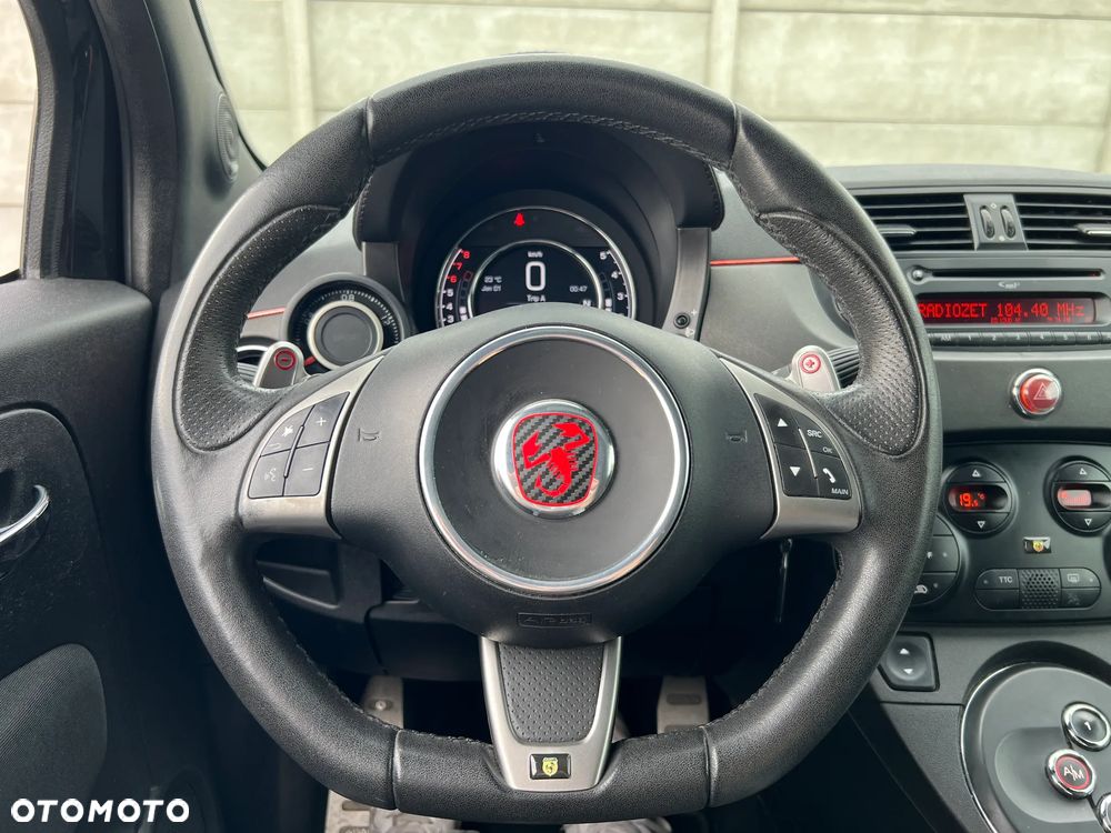 Abarth 595 1.4 T-Jet 16v Pista MTA - 11