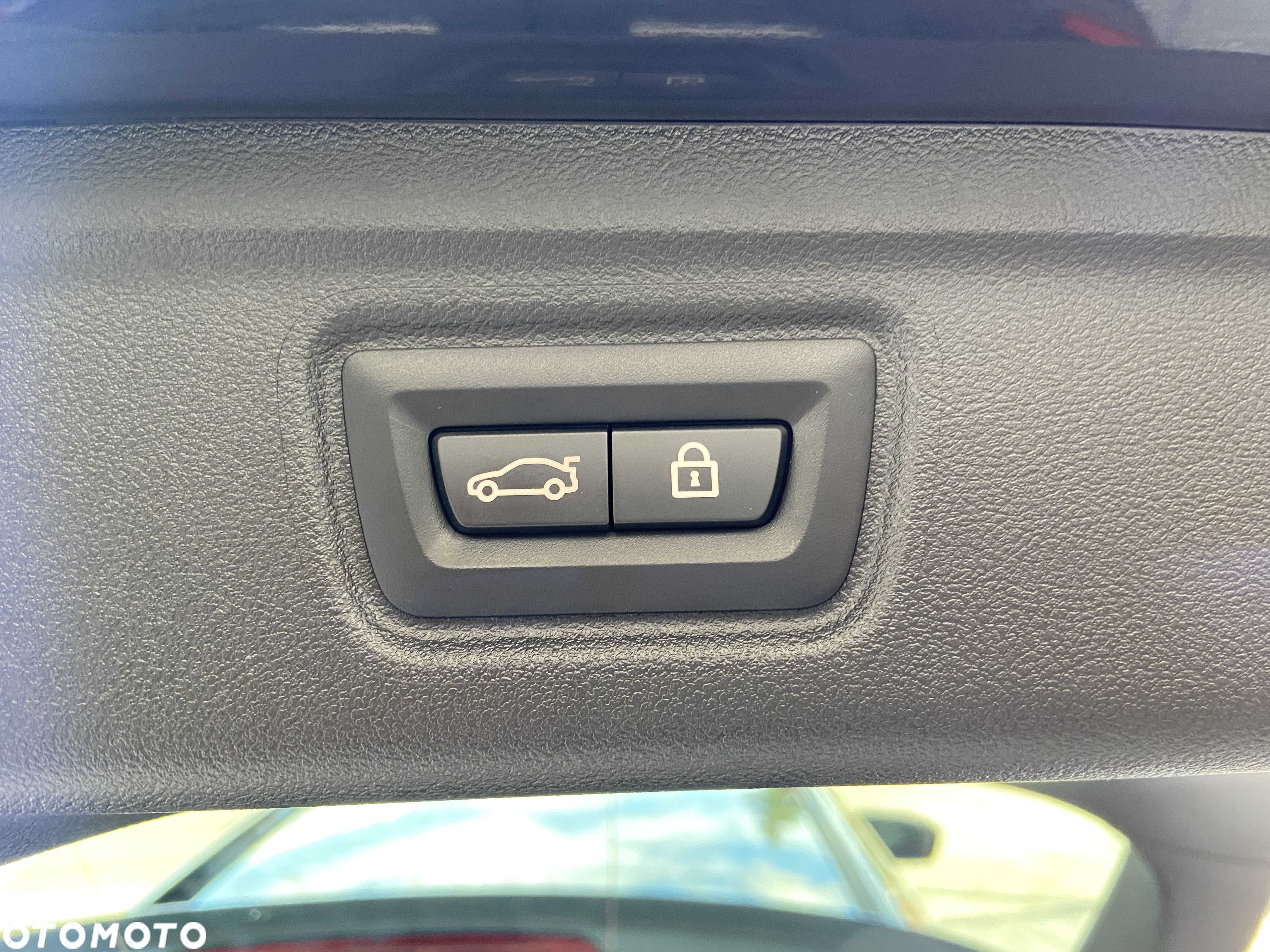 BMW Seria 3 330e Touring M Sport - 24