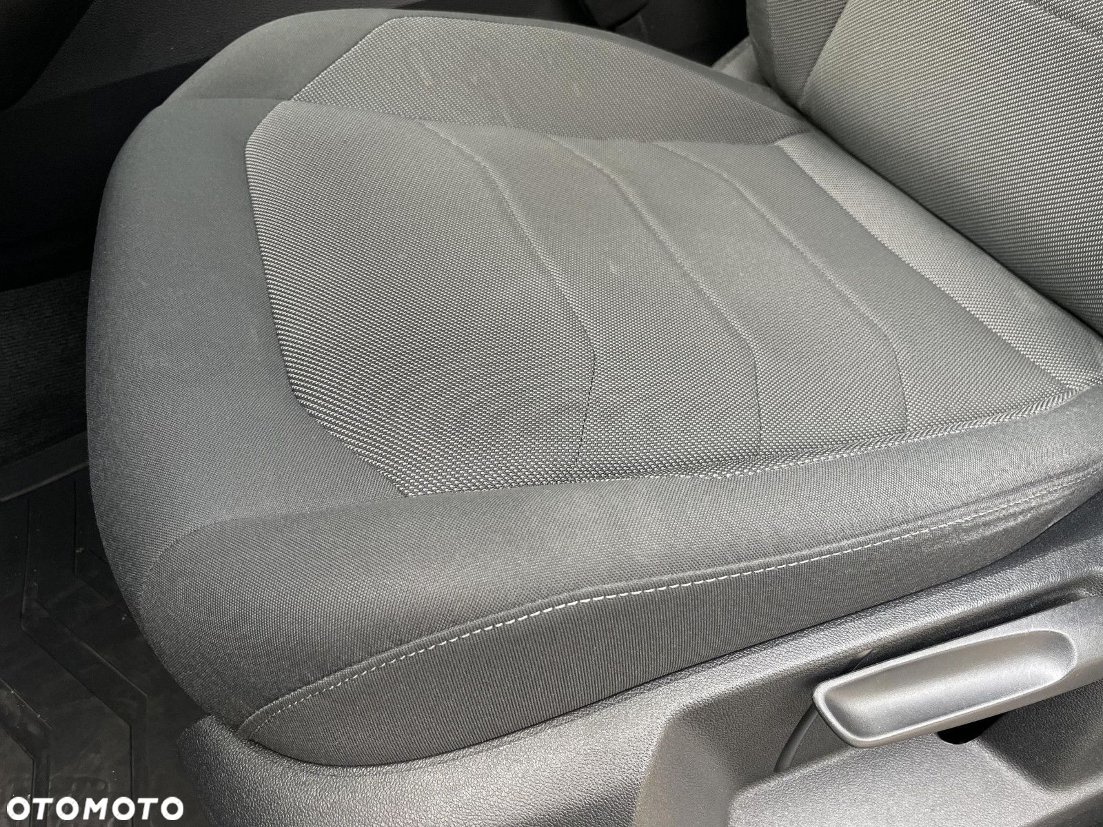Volkswagen Touareg - 15