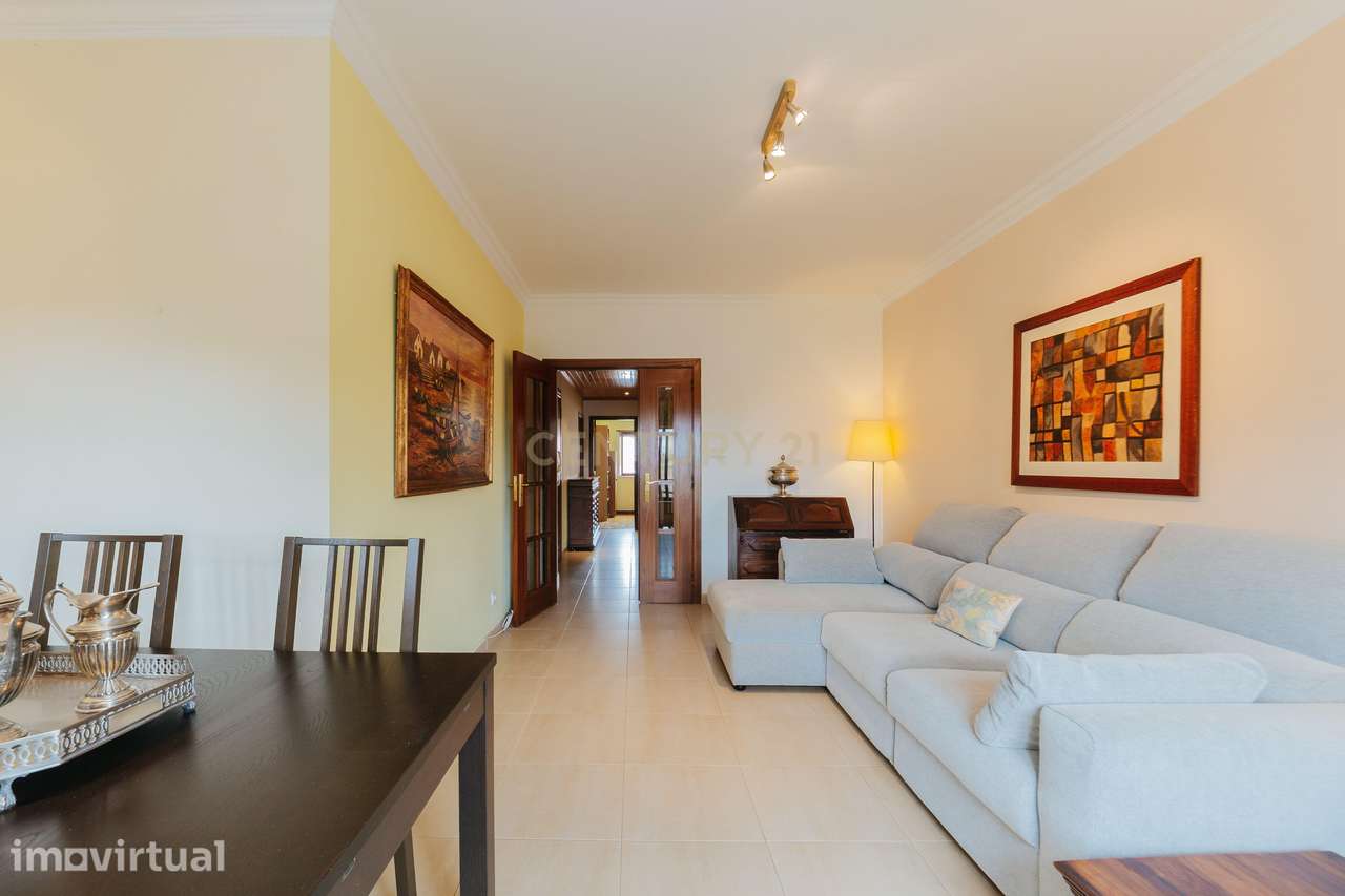 T3 na Ramada | Praça Sara Afonso - Grande imagem: 4/32