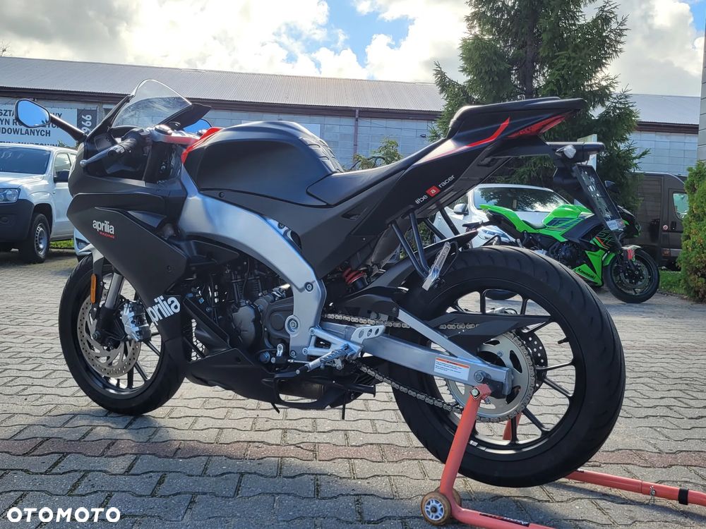 Aprilia RS - 7