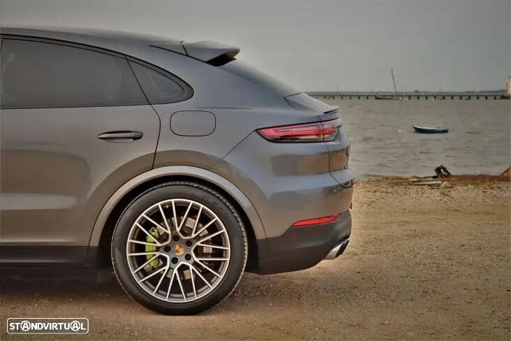 Porsche Cayenne Coupé - 17