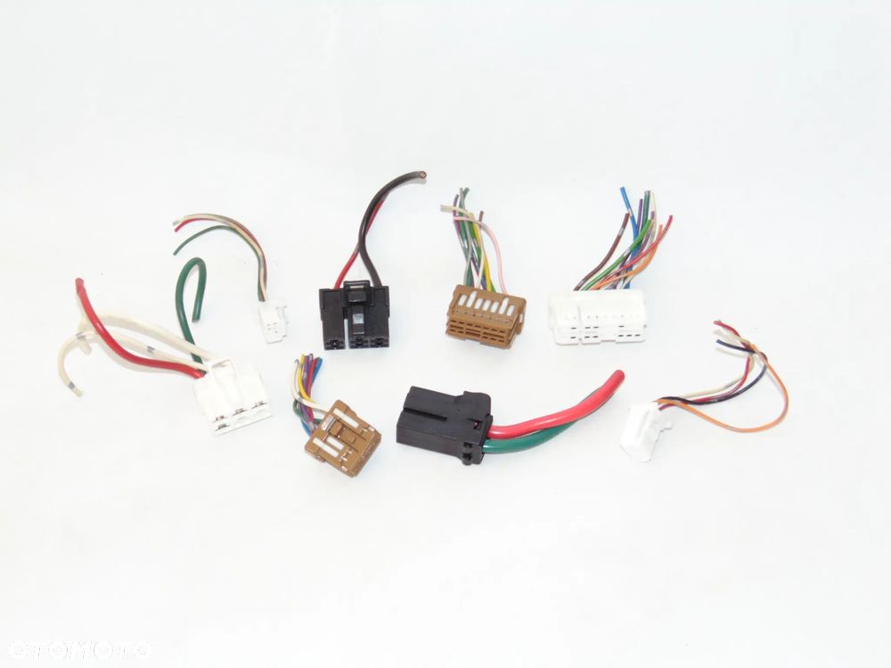 Moduł sterownik UPC UCH 1566 423E28 skrzynka bezpieczników Renault Clio 3 III Modus Nissan Micra K12 , 03-12r - 10