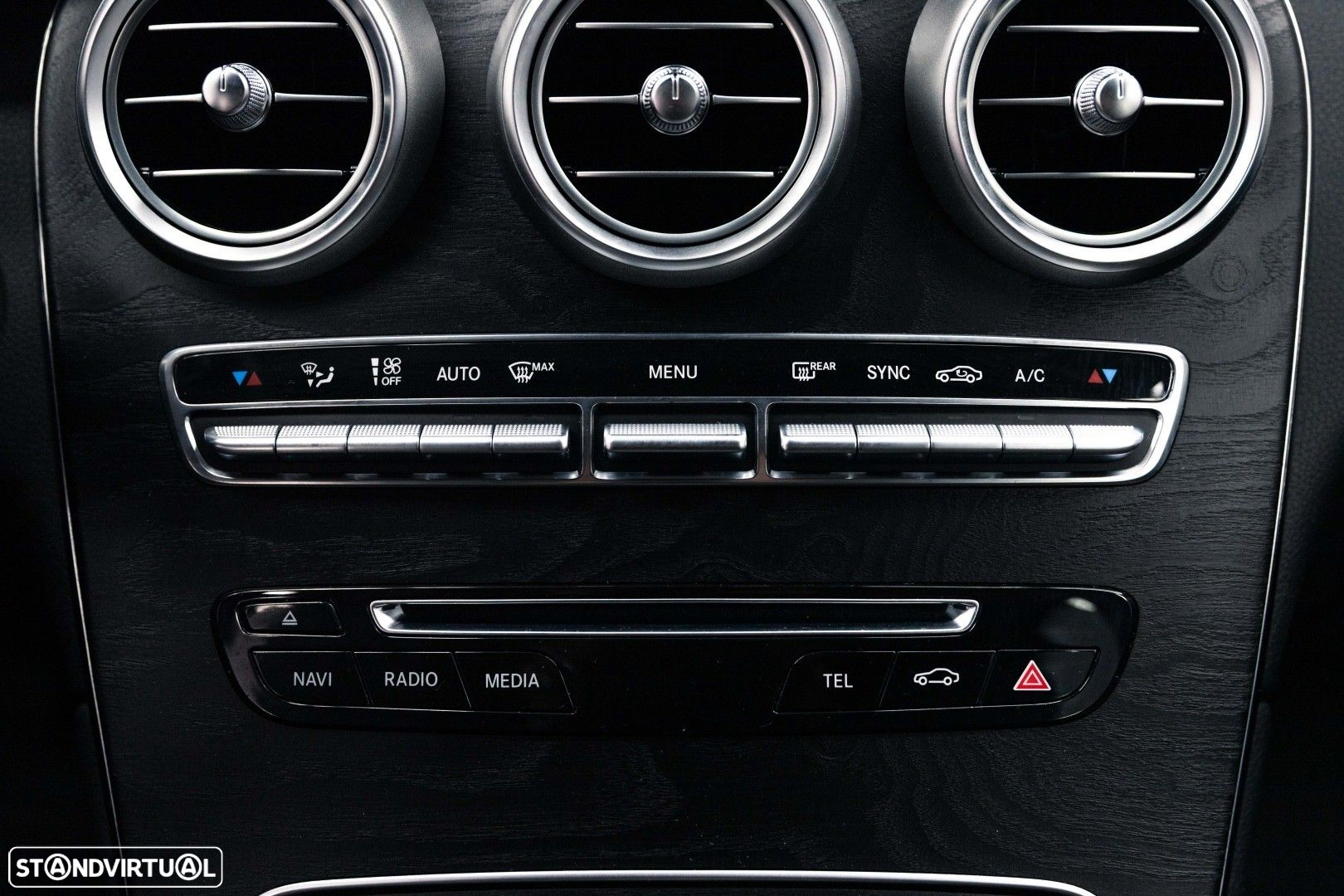 Mercedes-Benz GLC 220 d 4Matic 9G-TRONIC Exclusive - 36